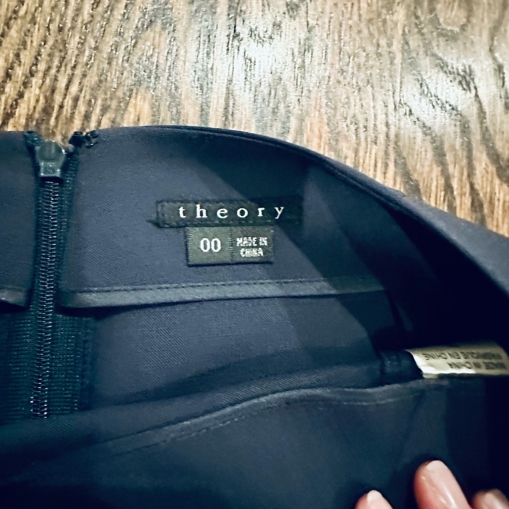 GUC Blue Theory Pencil Skirt - Size 00